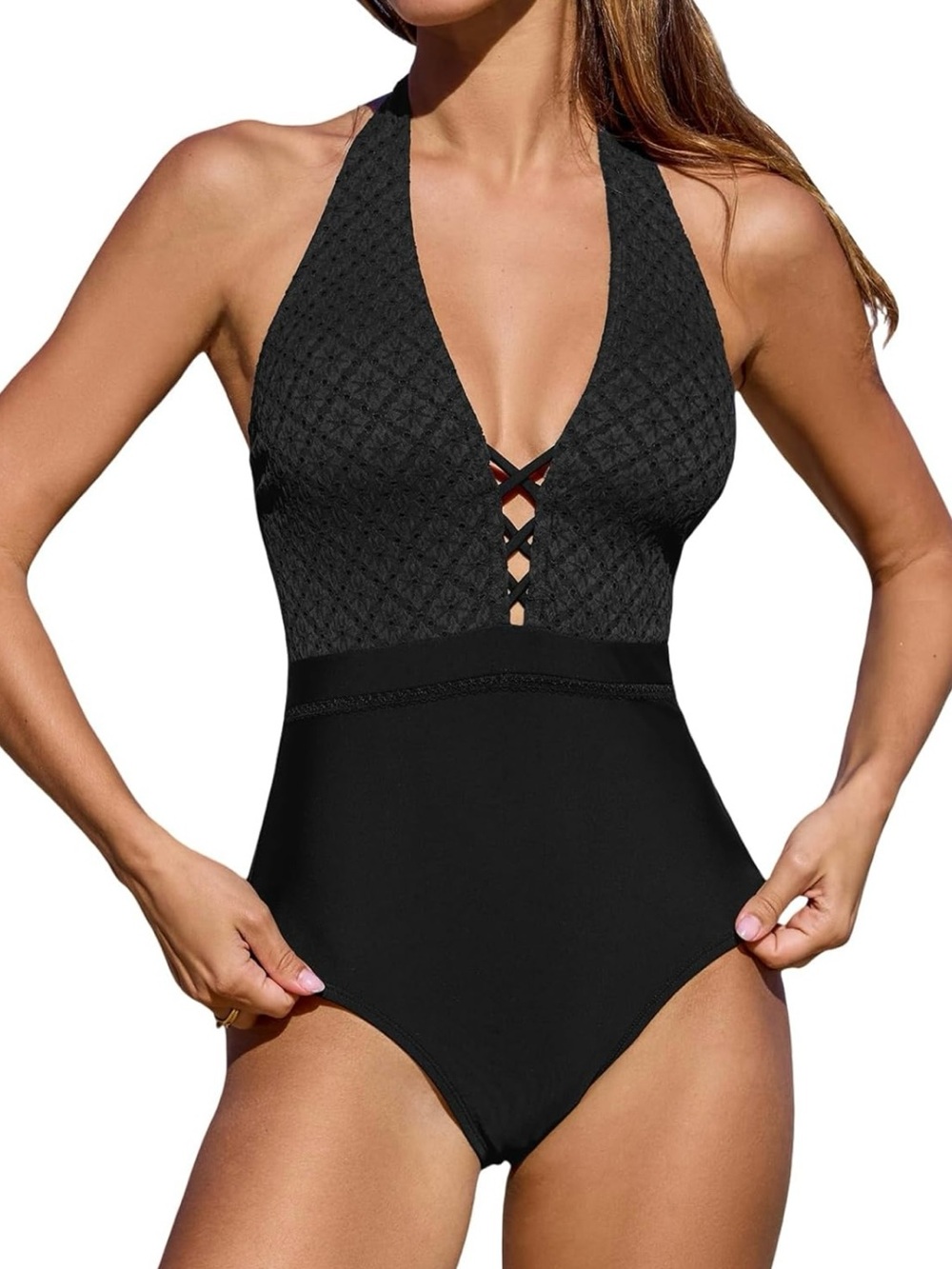 Cupshe Women Halter Plunging V Neck Textured One Piece Swimsuit M Beach Black